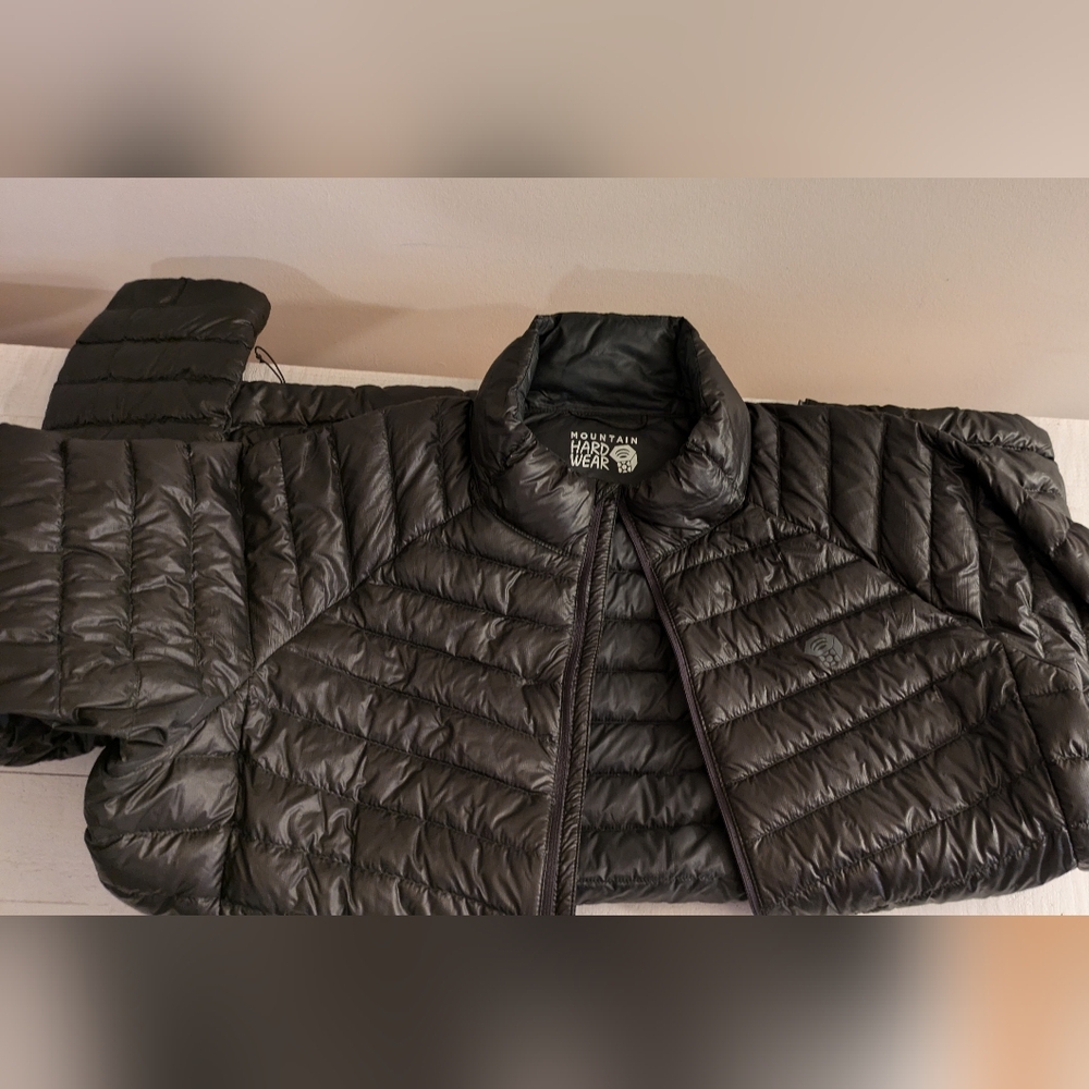 Men's Mountain Hardwear Ghost Whisperer Down Jacket
